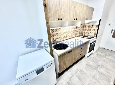 foto: 2 | Pronájem bytu, 3+1, 77 m²