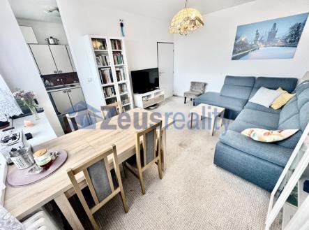 Pronájem bytu, 2+1, 55 m² obrázek