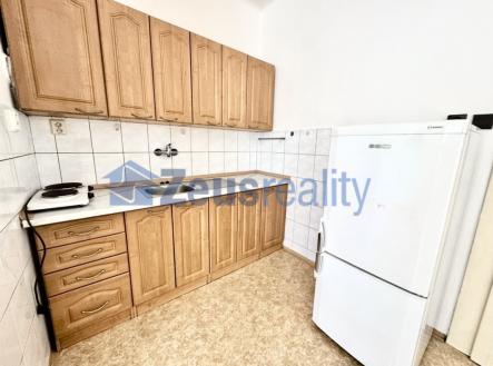 Pronájem bytu, 1+kk, 28 m² obrázek