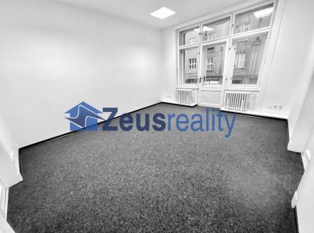 foto: 2 | Pronájem - kanceláře, 43 m²