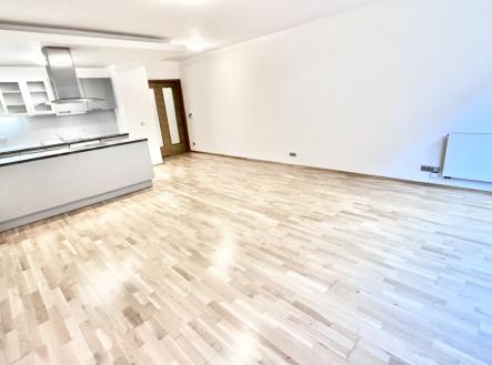 foto: 2 | Pronájem bytu, 2+1, 84 m²