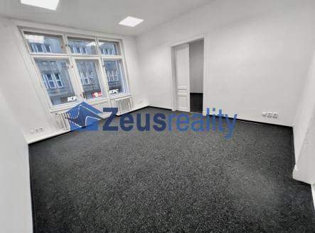 foto: 2 | Pronájem - obchodní prostor, 43 m²