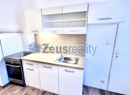 foto: 4 | Pronájem - kanceláře, 40 m²