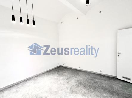 foto: 1 | Pronájem - kanceláře, 55 m²