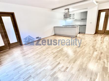 foto: 1 | Pronájem bytu, 2+1, 84 m²