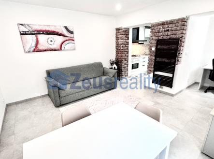 foto: 1 | Pronájem bytu, 1+1, 40 m²