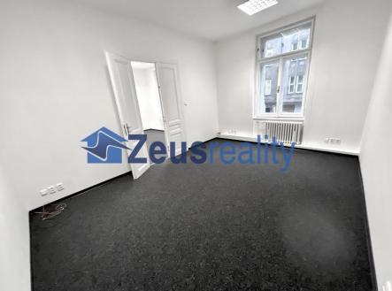 foto: 1 | Pronájem - obchodní prostor, 43 m²