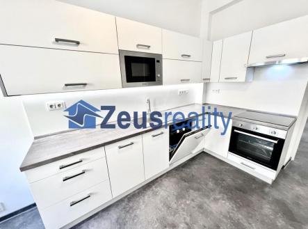 foto: 2 | Pronájem bytu, 3+1, 100 m²