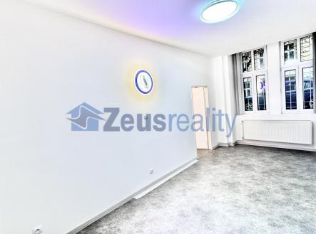 foto: 2 | Pronájem - kanceláře, 55 m²