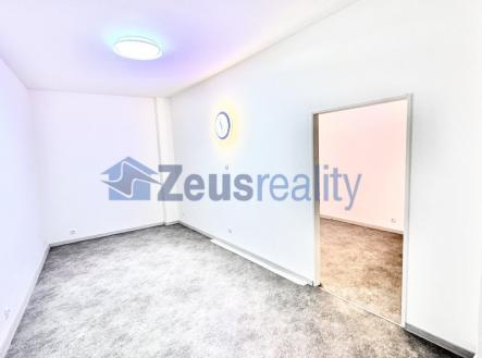 foto: 2 | Pronájem - kanceláře, 55 m²