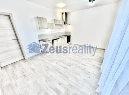 foto: 2 | Pronájem bytu, 1+1, 39 m²