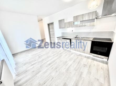 foto: 2 | Pronájem bytu, 1+kk, 39 m²
