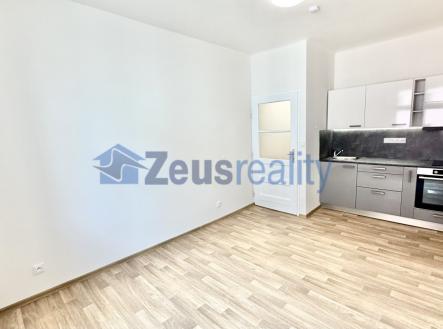 foto: 2 | Pronájem bytu, 1+kk, 22 m²