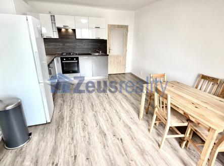 foto: 2 | Pronájem bytu, 4+kk, 100 m²