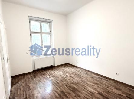 Pronájem bytu, 1+1, 44 m²