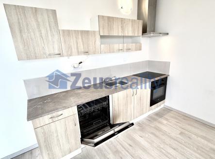 foto: 1 | Pronájem bytu, 1+1, 46 m²
