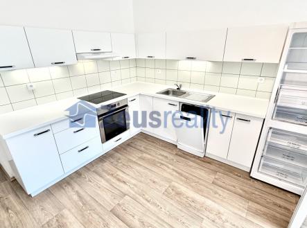 foto: 1 | Pronájem bytu, 2+kk, 50 m²