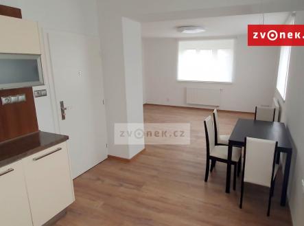 Obrázek k zakázce č.: 639721 | Pronájem bytu, 2+1, 75 m²