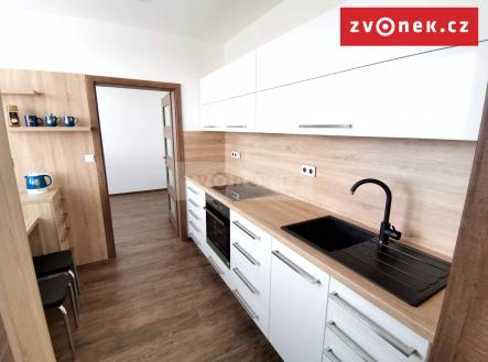Obrázek k zakázce č.: 620173 | Pronájem bytu, 3+1, 68 m²