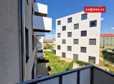 Pronájem bytu, 2+kk, 67 m² obrázek