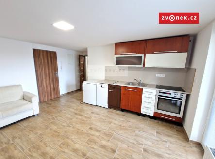 Obrázek k zakázce č.: 669716 | Pronájem bytu, 2+kk, 45 m²