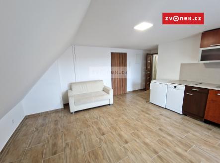 Obrázek k zakázce č.: 669716 | Pronájem bytu, 2+kk, 45 m²