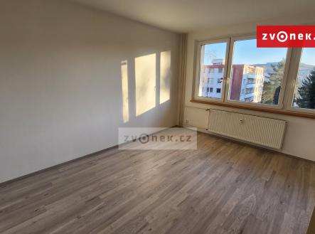 Obrázek k zakázce č.: 674576 | Pronájem bytu, 3+1, 72 m²