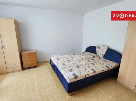 Obrázek k zakázce č.: 677386 | Pronájem bytu, 1+1, 40 m²