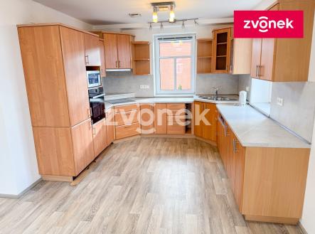 Obrázek k zakázce č.: 594413 | Pronájem bytu, 4+kk, 87 m²