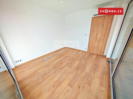 Obrázek k zakázce č.: 695776 | Pronájem bytu, 2+kk, 60 m²