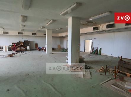 Obrázek k zakázce č.: 701926 | Pronájem - obchodní prostor, 600 m²