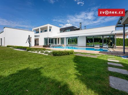 Obrázek k zakázce č.: 685266 | Prodej - dům/vila, 600 m²