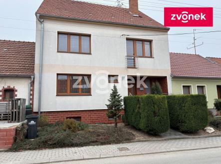 Obrázek k zakázce č.: 698346 | Prodej - dům/vila, 160 m²