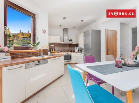 Obrázek k zakázce č.: 699576 | Prodej - dům/vila, 172 m²