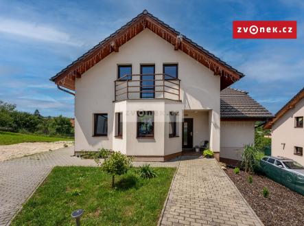 Obrázek k zakázce č.: 699576 | Prodej - dům/vila, 172 m²