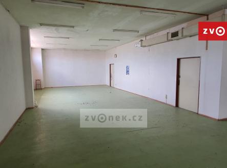 Obrázek k zakázce č.: 703126 | Pronájem - obchodní prostor, 523 m²