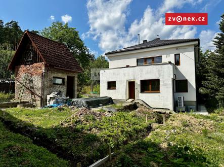 Obrázek k zakázce č.: 704376 | Prodej - dům/vila, 243 m²