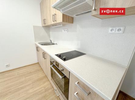 Obrázek k zakázce č.: 704896 | Pronájem bytu, 2+kk, 54 m²