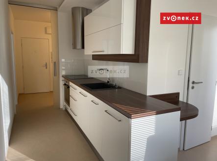 Obrázek k zakázce č.: 656061 | Pronájem bytu, 2+1, 61 m²