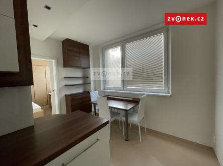 Obrázek k zakázce č.: 656061 | Pronájem bytu, 2+1, 61 m²