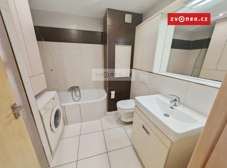 Obrázek k zakázce č.: 706396 | Pronájem bytu, 3+1, 79 m²