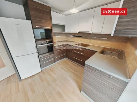 Obrázek k zakázce č.: 706396 | Pronájem bytu, 3+1, 79 m²