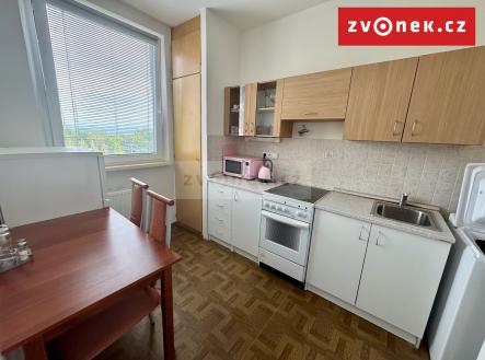 Obrázek k zakázce č.: 703326 | Prodej bytu, 2+1, 45 m²