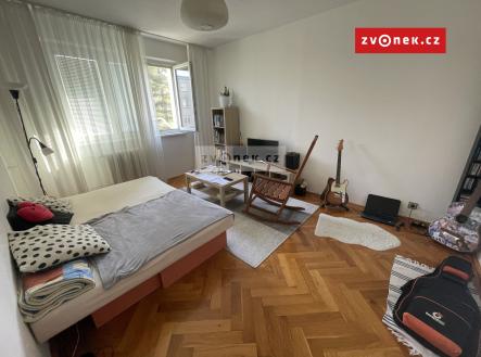 Obrázek k zakázce č.: 706566 | Pronájem bytu, 2+1, 50 m²