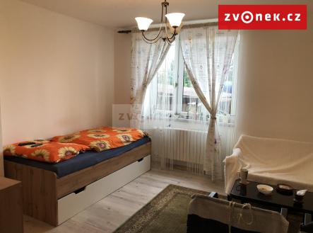 Obrázek k zakázce č.: 635301 | Pronájem bytu, 1+kk, 28 m²