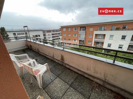 Obrázek k zakázce č.: 705736 | Pronájem bytu, 1+kk, 39 m²