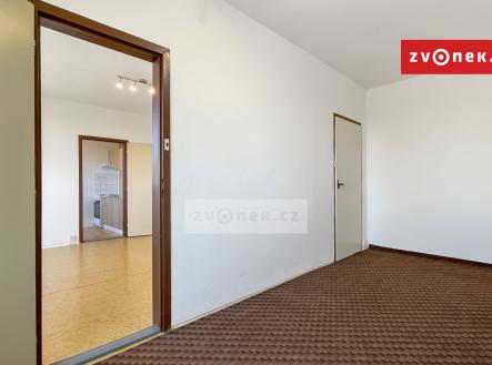 Obrázek k zakázce č.: 697806 | Pronájem bytu, 2+1, 45 m²