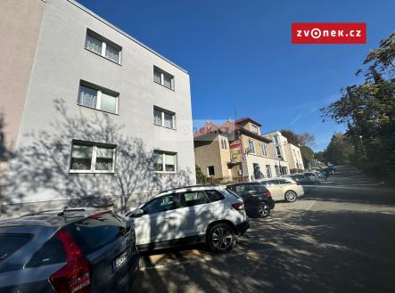 Obrázek k zakázce č.: 706616 | Prodej - dům/vila, 320 m²