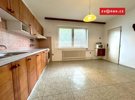 Obrázek k zakázce č.: 685256 | Prodej - dům/vila, 296 m²