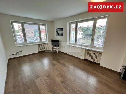 Obrázek k zakázce č.: 687816 | Pronájem bytu, 2+kk, 61 m²